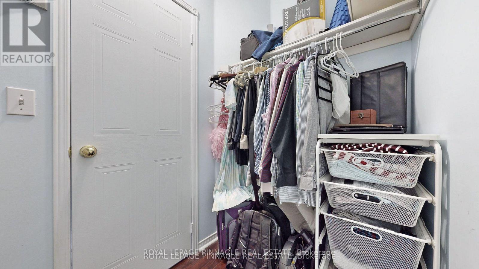 7254 DIME CRESCENT - 28