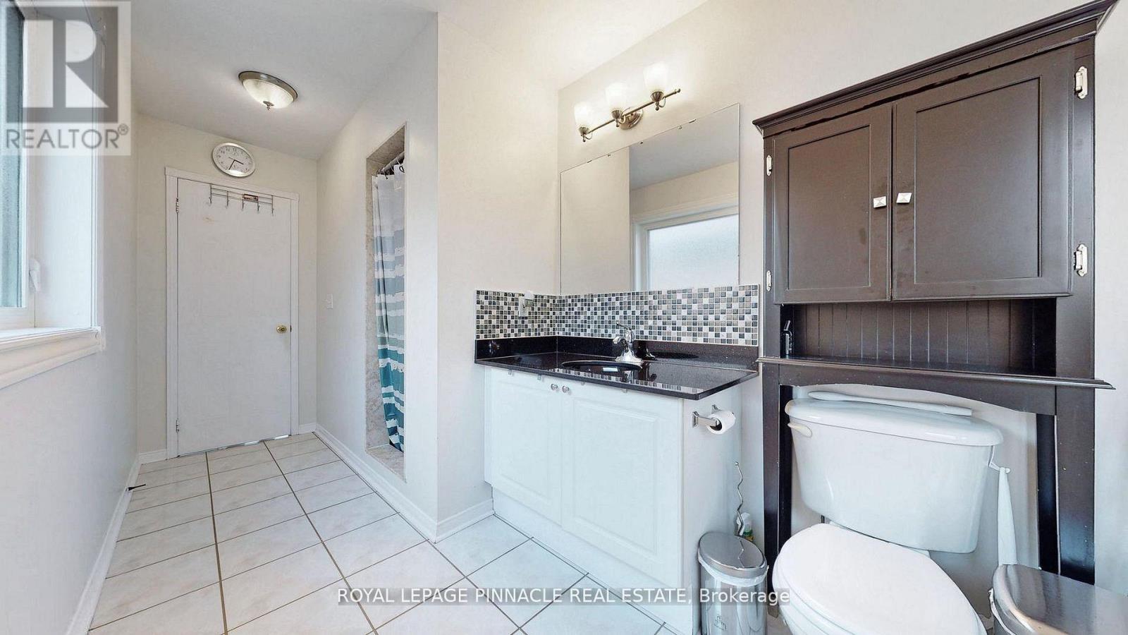 7254 DIME CRESCENT - 31