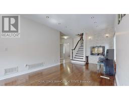 Kitchen - 7254 Dime Crescent, Mississauga, ON L5W1K5 Photo 8
