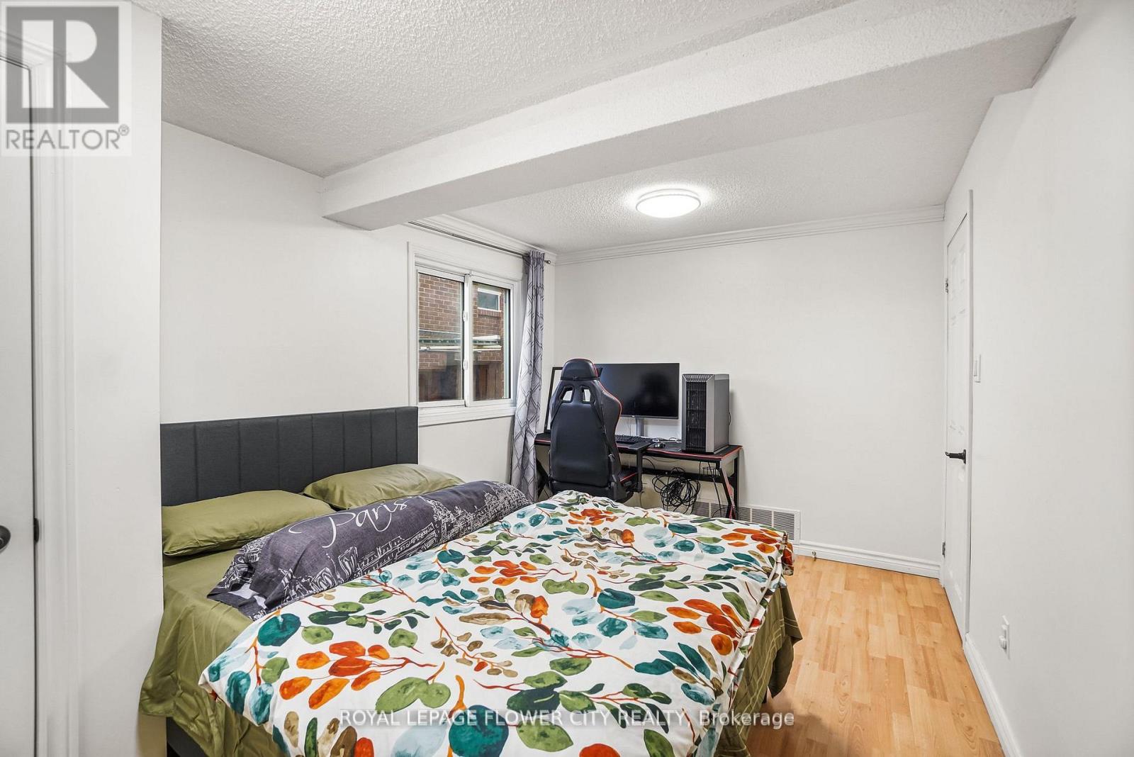 167 SHOREHAM DRIVE - 12
