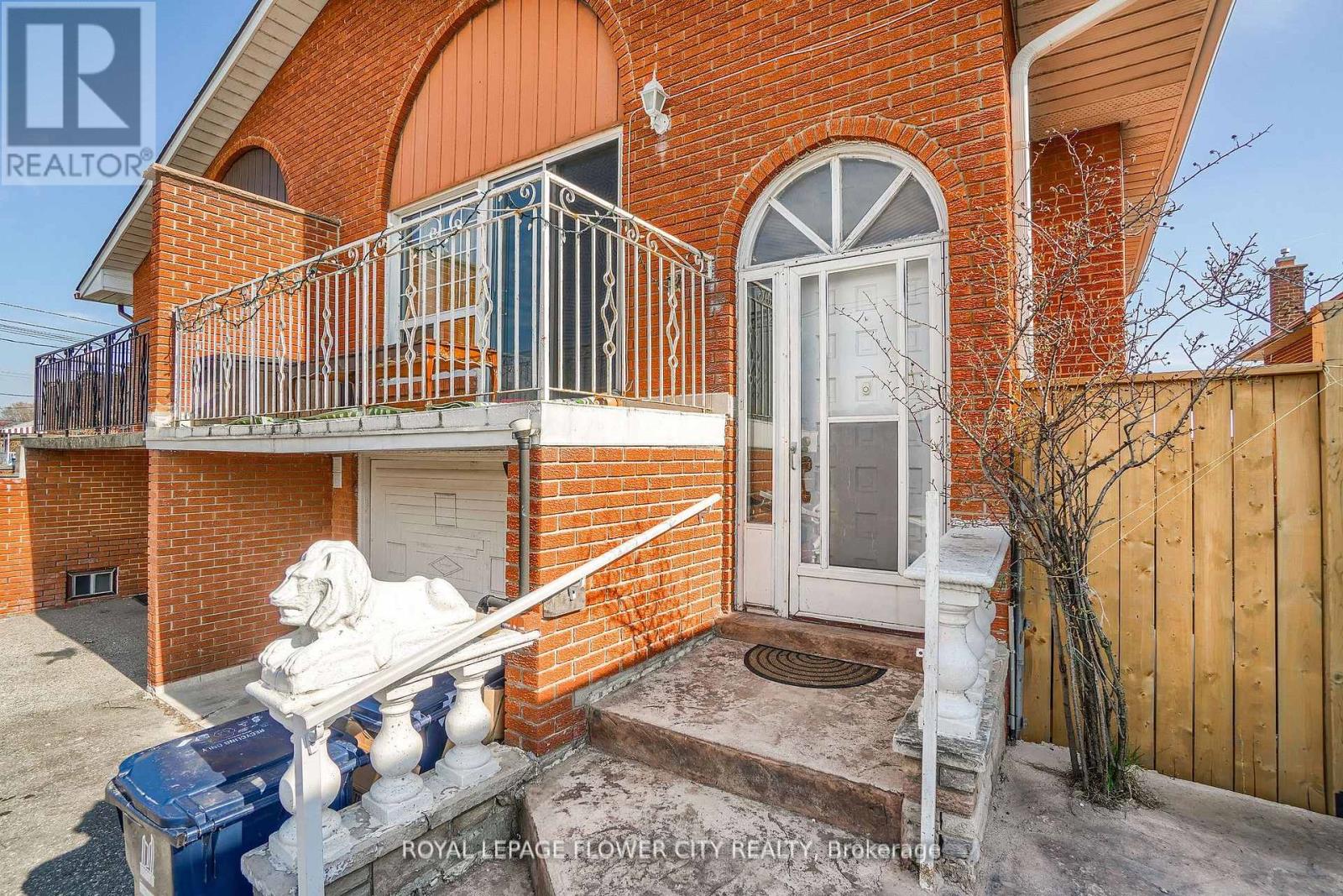 167 SHOREHAM DRIVE - 18