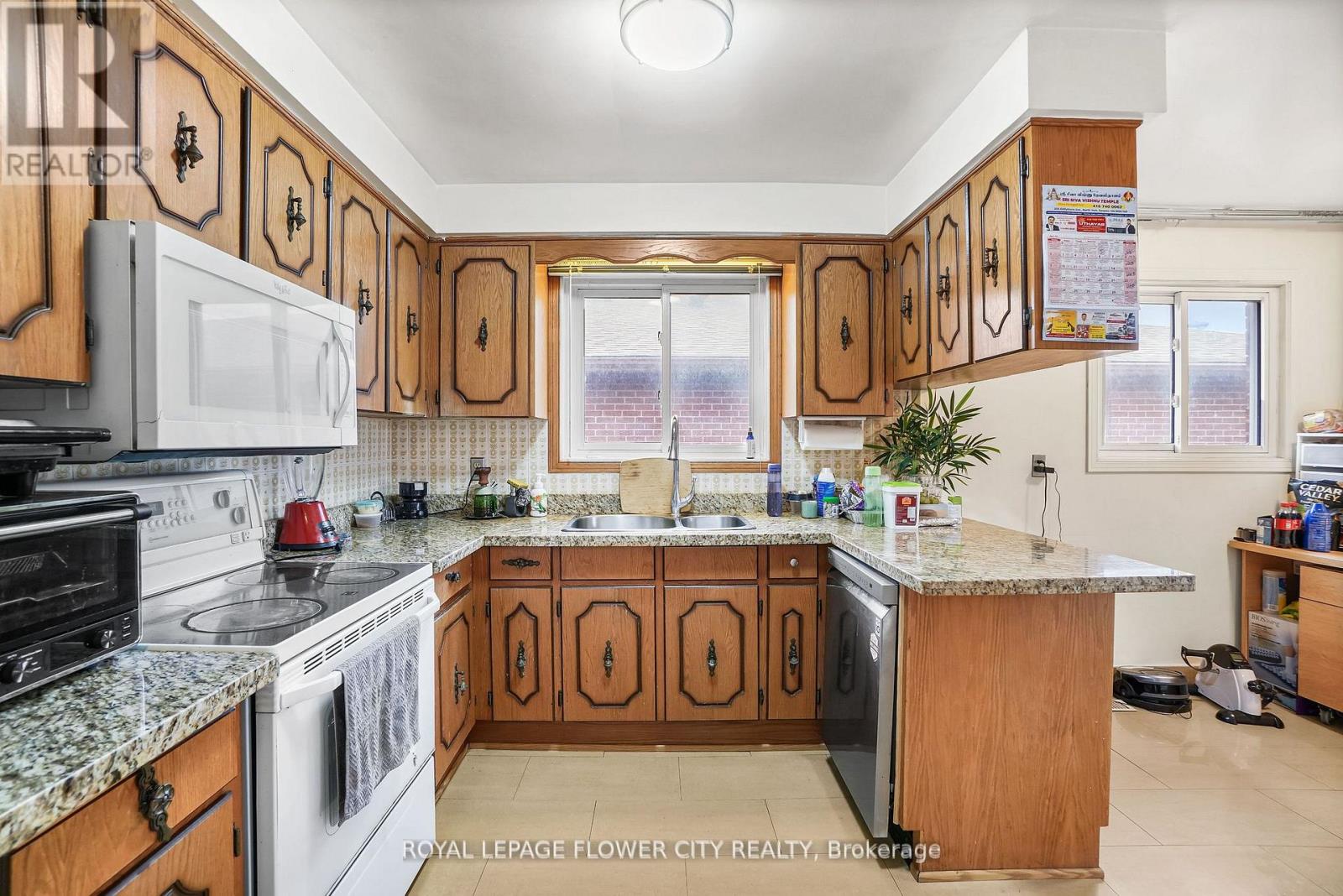 167 SHOREHAM DRIVE - 29