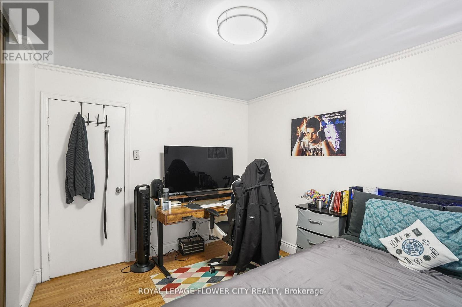 167 SHOREHAM DRIVE - 35