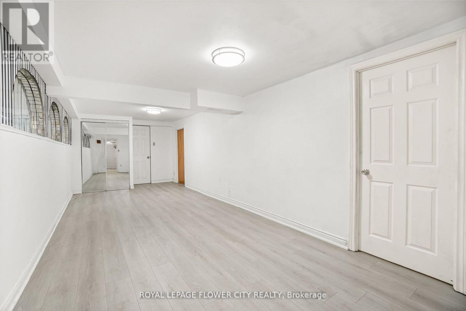 167 SHOREHAM DRIVE - 39
