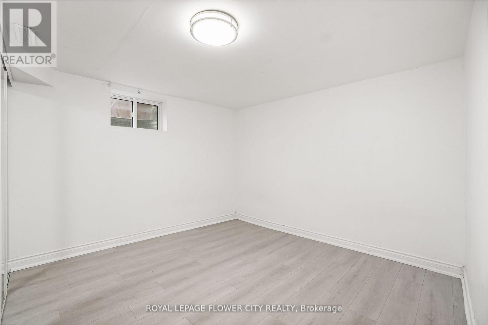 167 SHOREHAM DRIVE - 41
