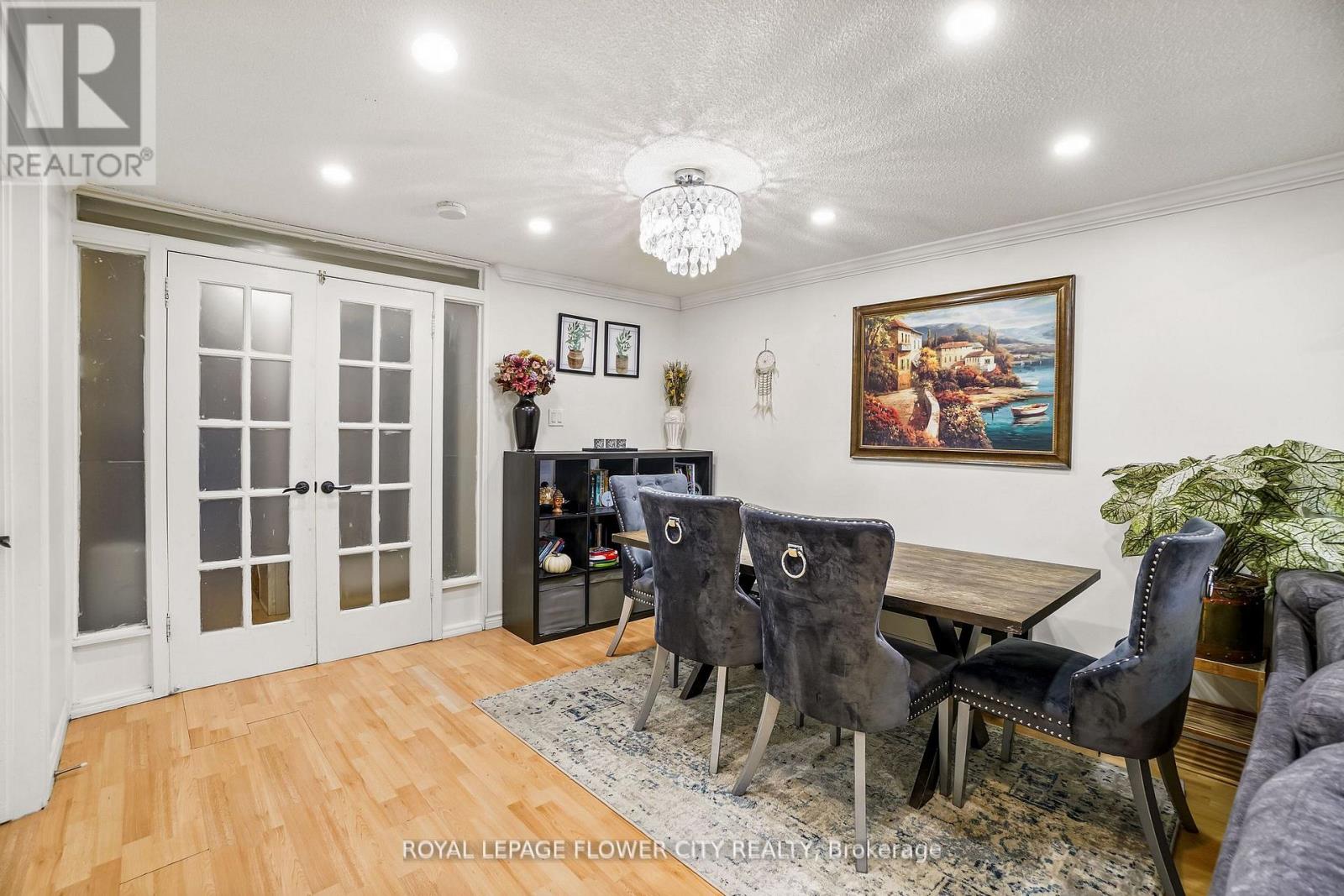 167 SHOREHAM DRIVE - 7