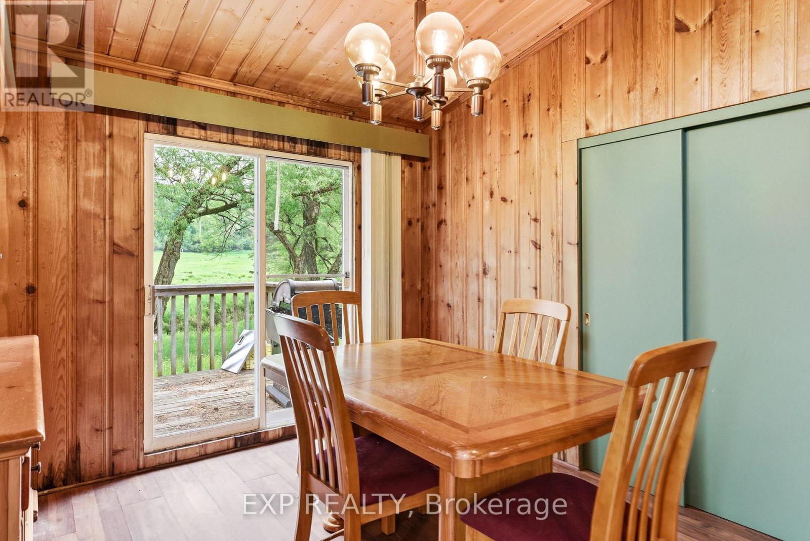 1524 HEKKLA ROAD - 13