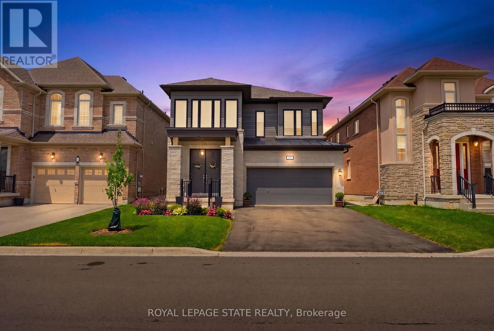 11 MORRISON DRIVE - 32