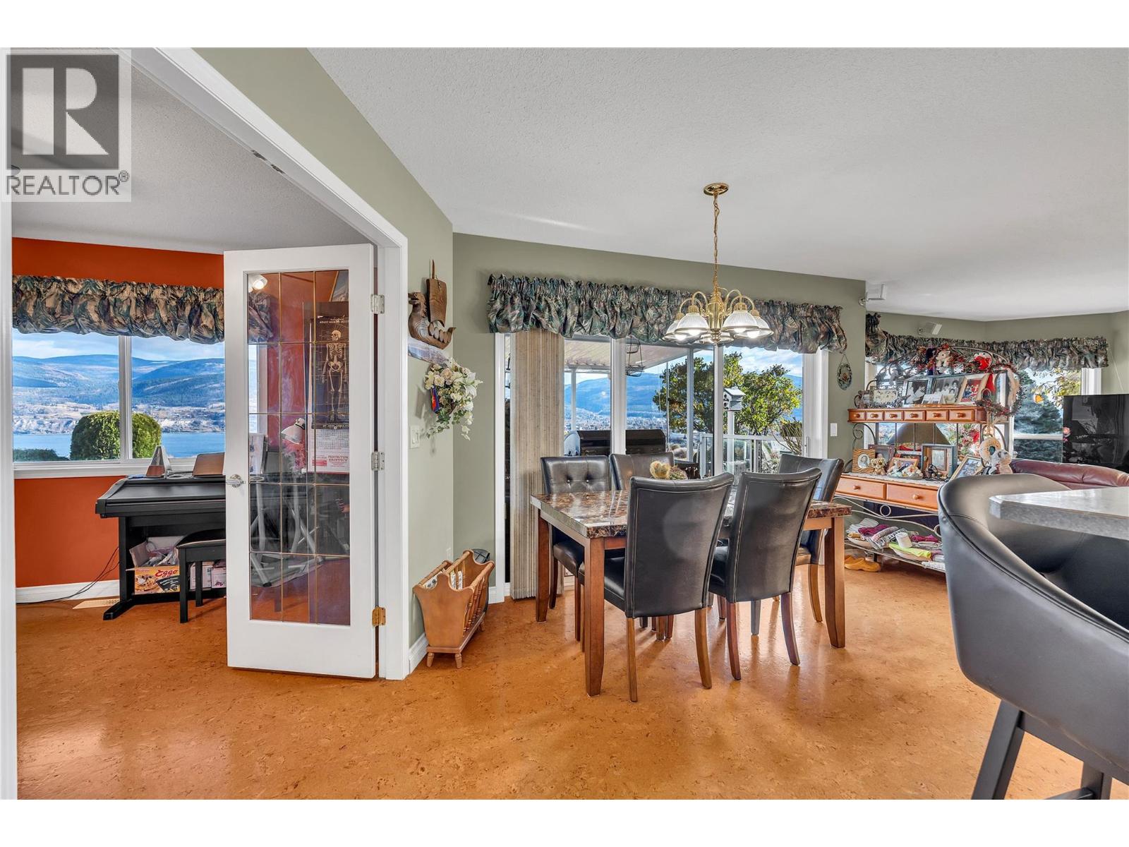 463 Ridge Road - 30