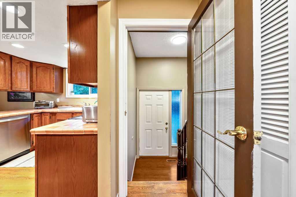 71 Templeson Road NE — photo 17