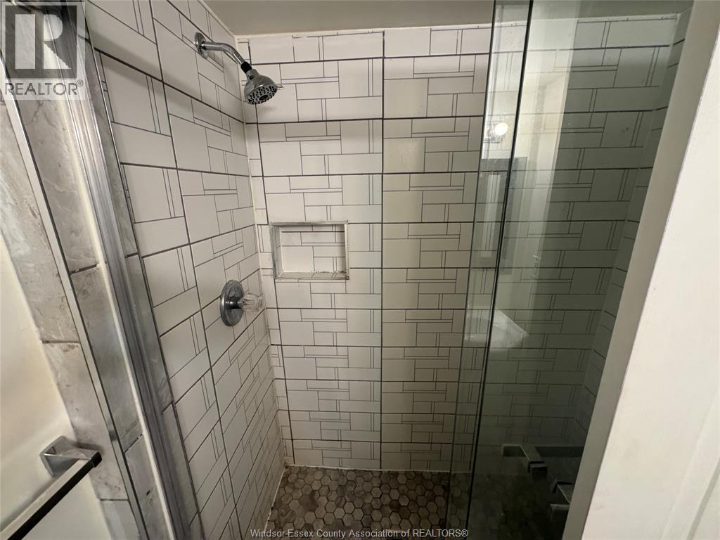 2650 RIVARD AVENUE - 27
