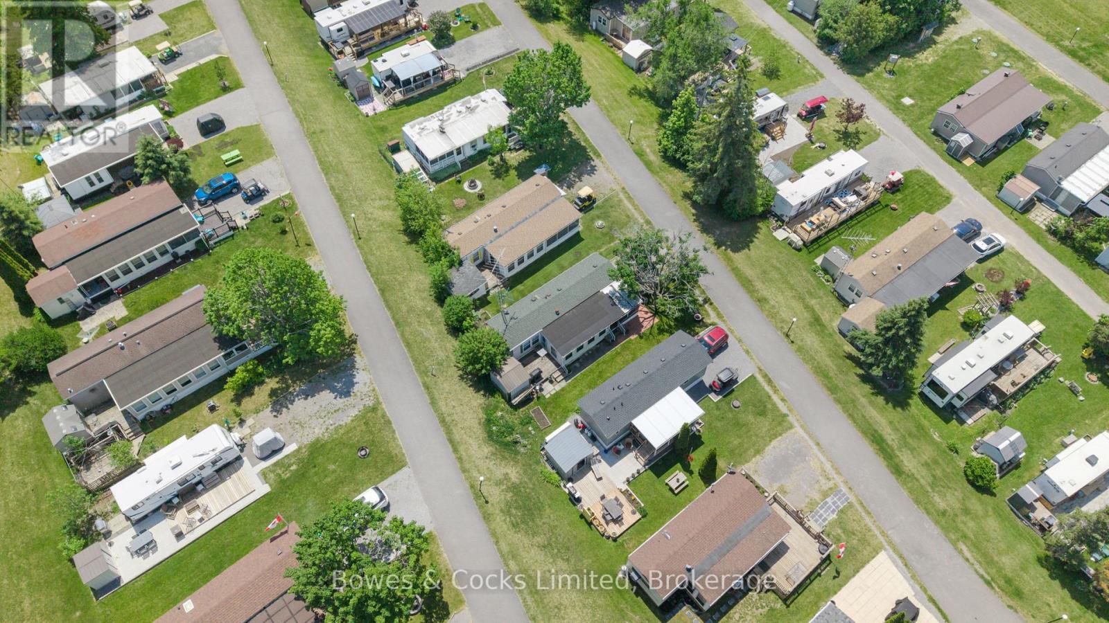 13 TRILLIUM DRIVE - 28
