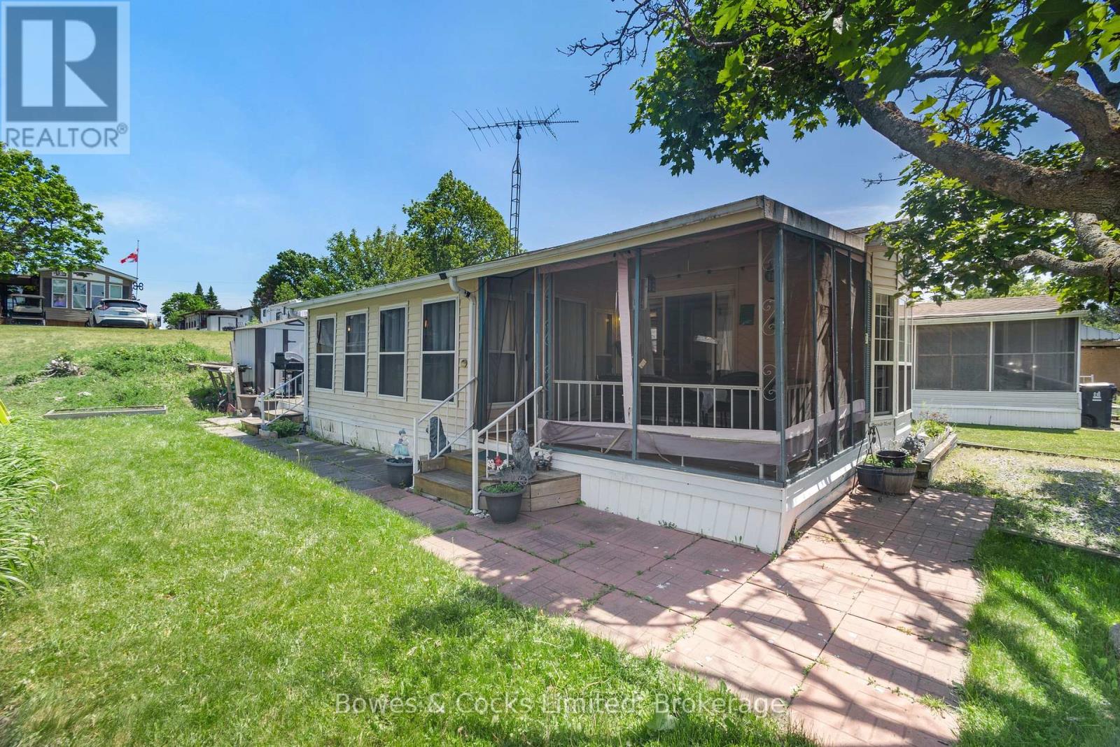 13 TRILLIUM DRIVE - 5