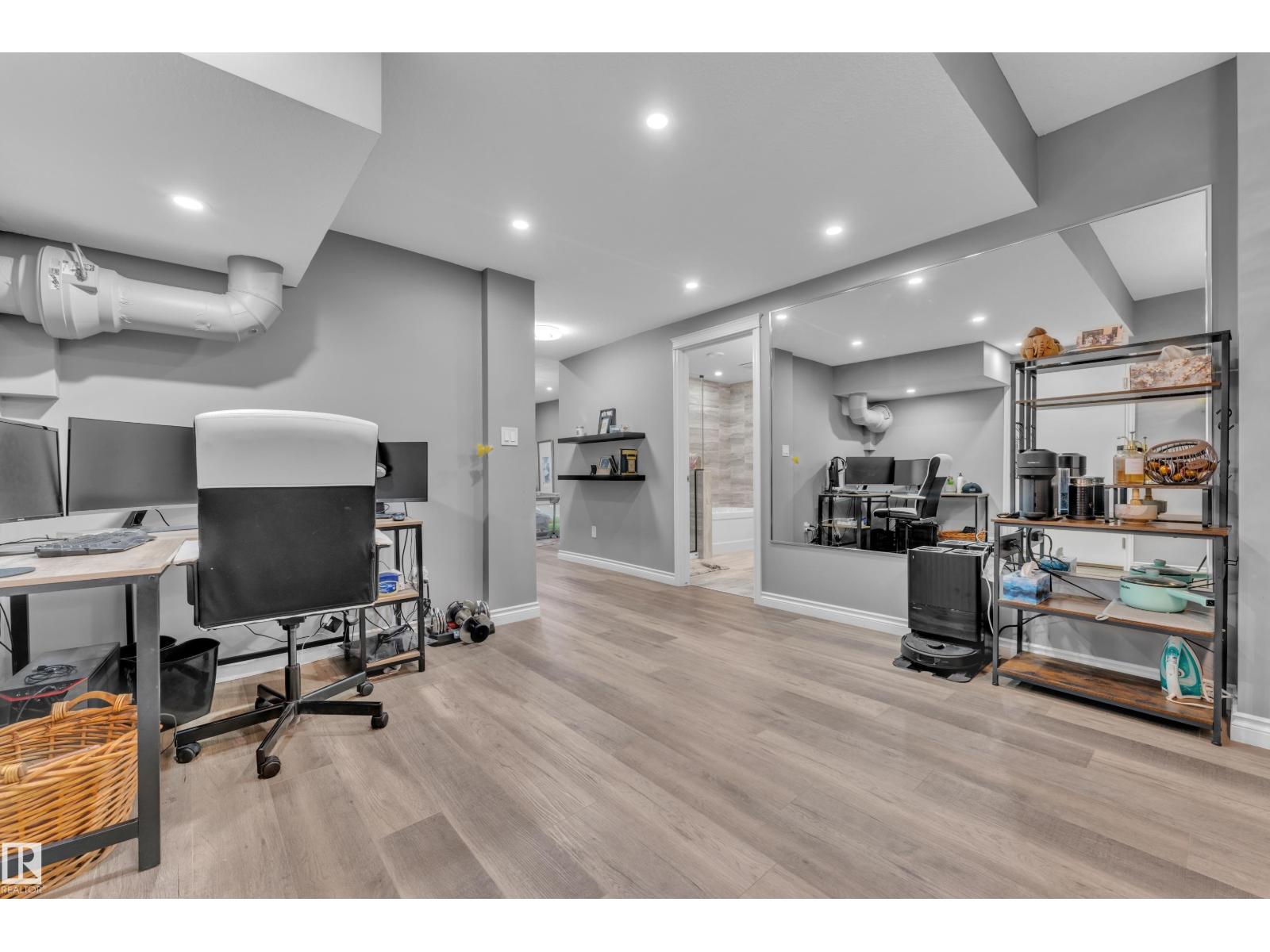 2718 KIRKLAND WY SW — photo 41