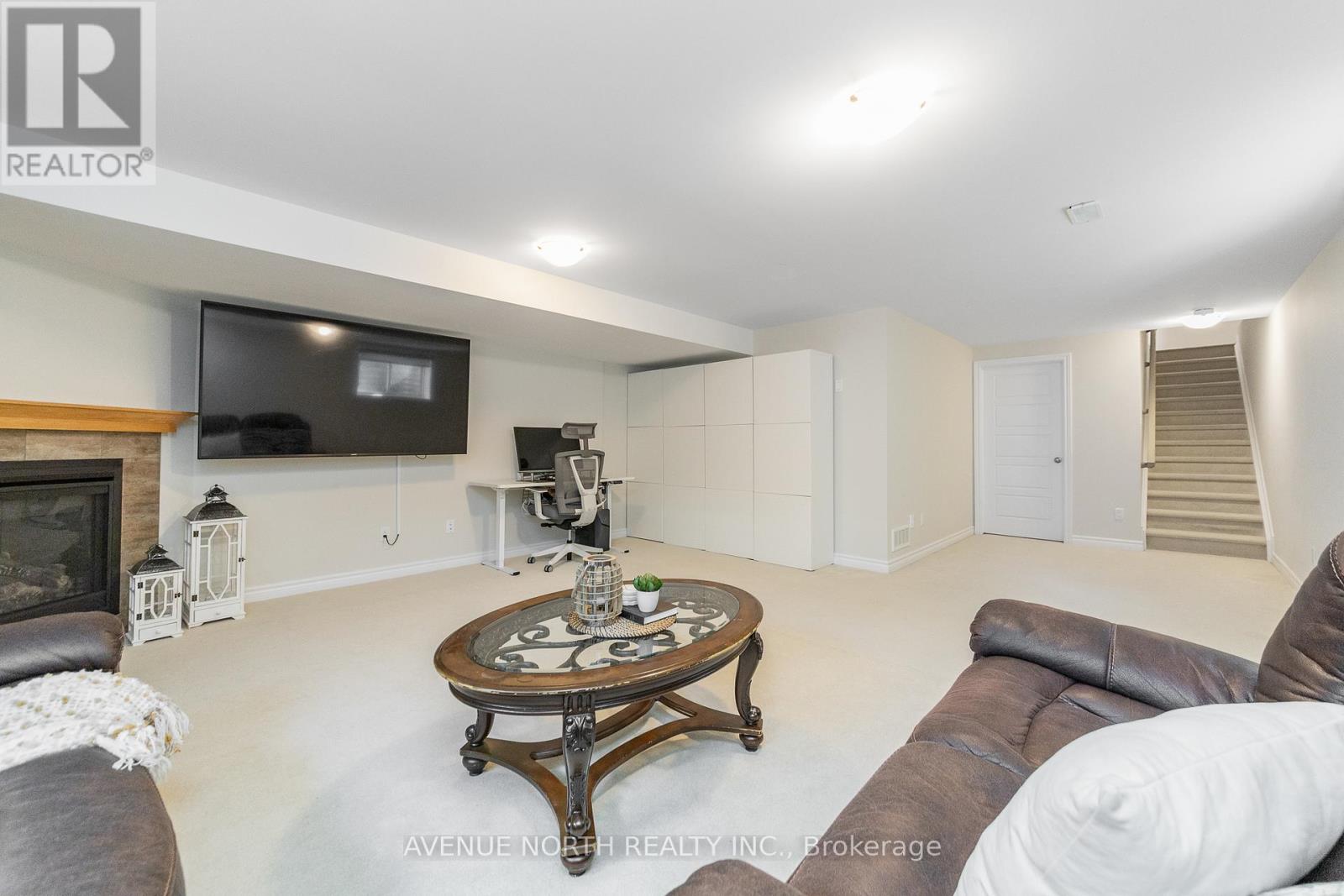93 NEPETA CRESCENT - 44