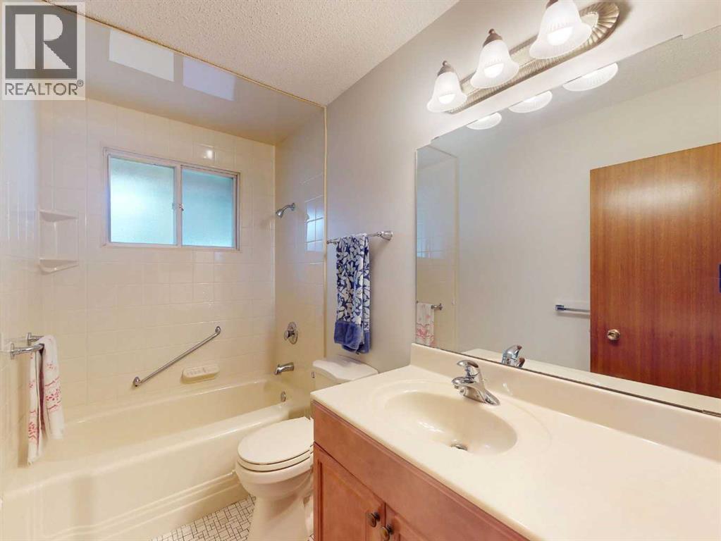 548 Mcintosh Road NE — photo 11