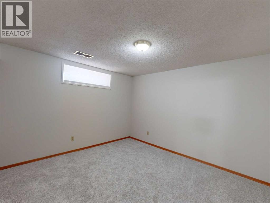 548 Mcintosh Road NE — photo 28