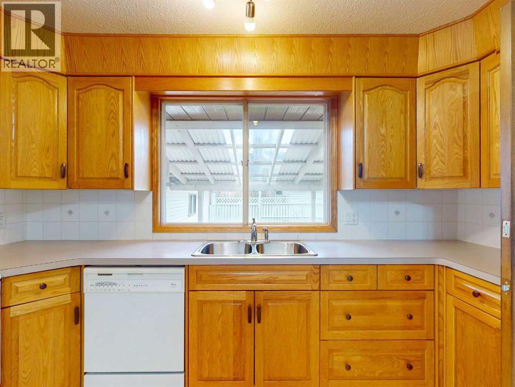 548 Mcintosh Road NE — photo 6