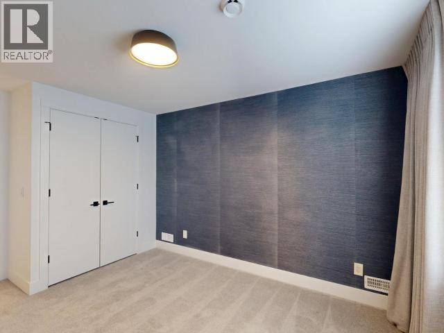 4060 SATURNA AVE - 41