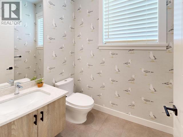 4060 SATURNA AVE - 33