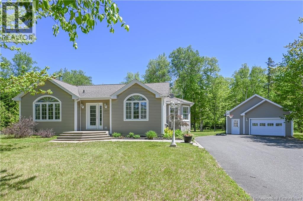 374 du Bicentenaire Street - 1
