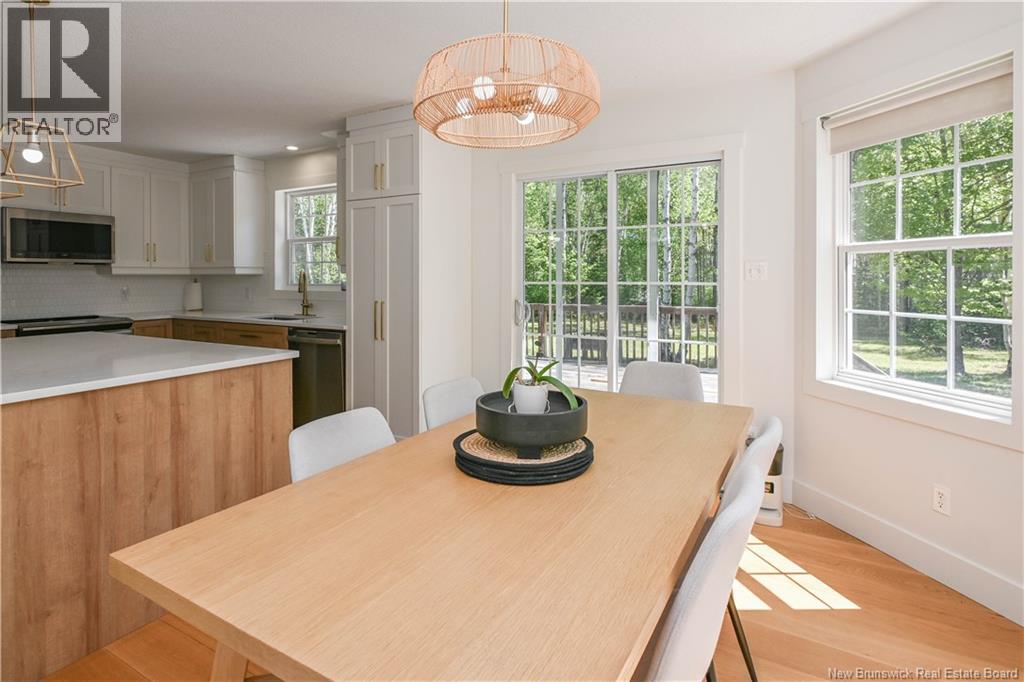 374 du Bicentenaire Street - 23