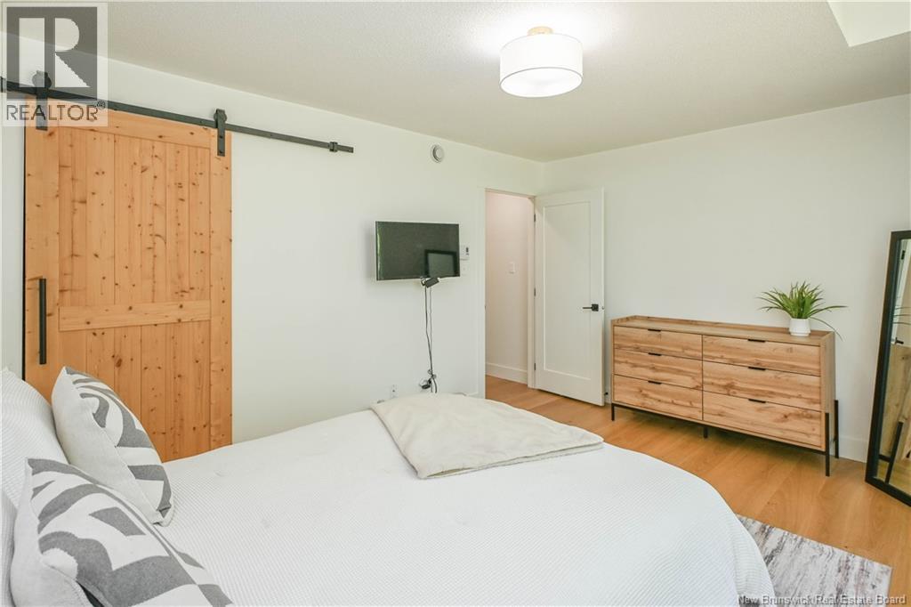 374 du Bicentenaire Street - 35