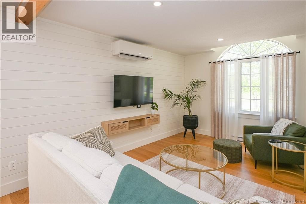 374 du Bicentenaire Street - 24