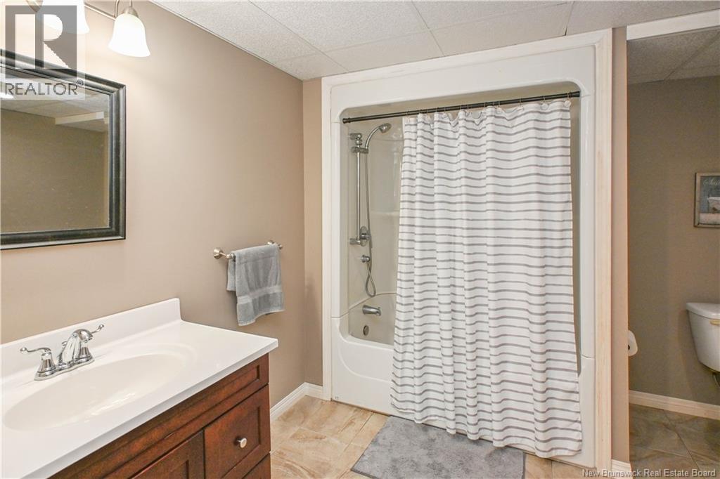 374 du Bicentenaire Street - 44