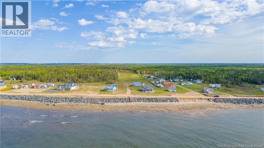 270 des Chalets Road - 2