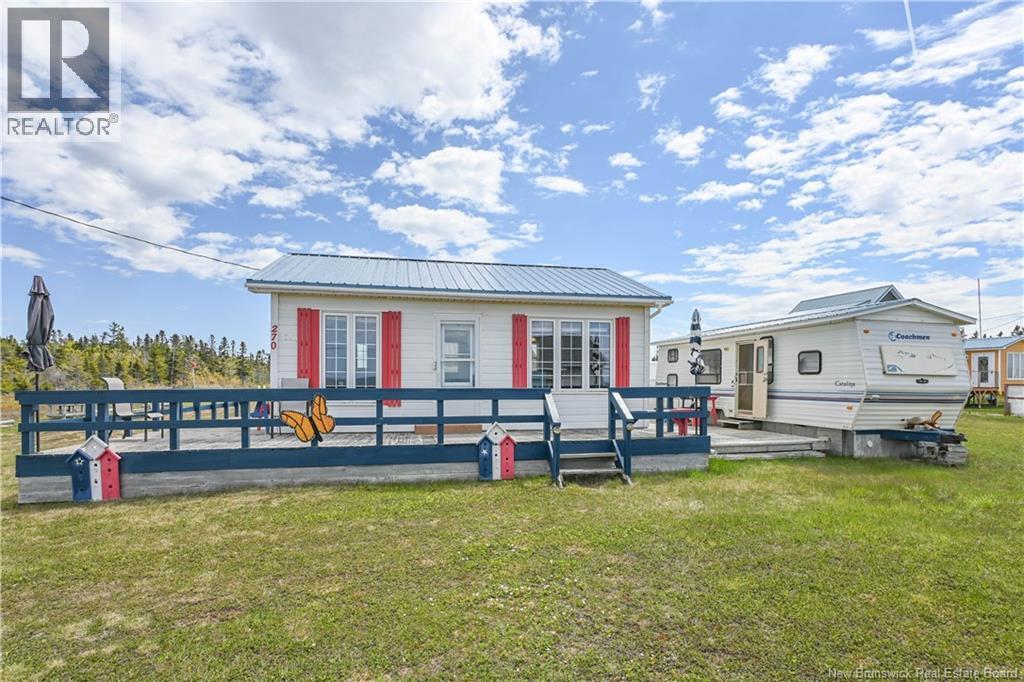 270 des Chalets Road - 4