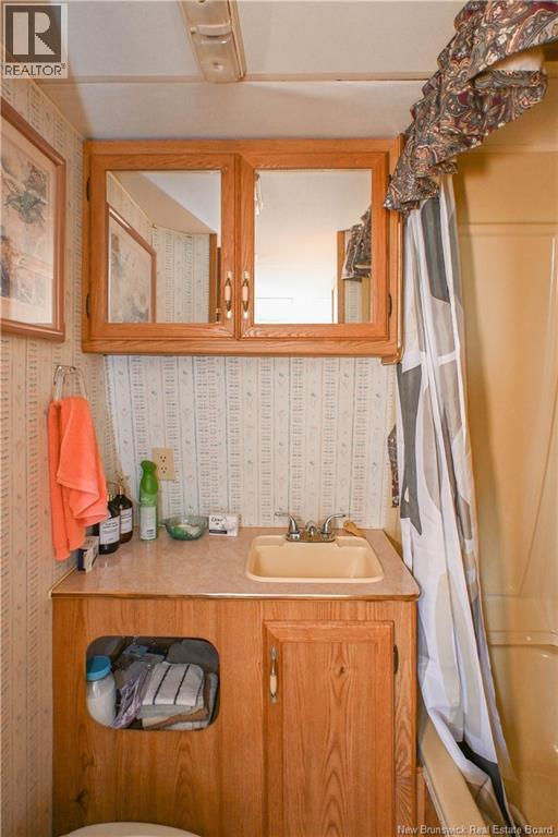 270 des Chalets Road - 37