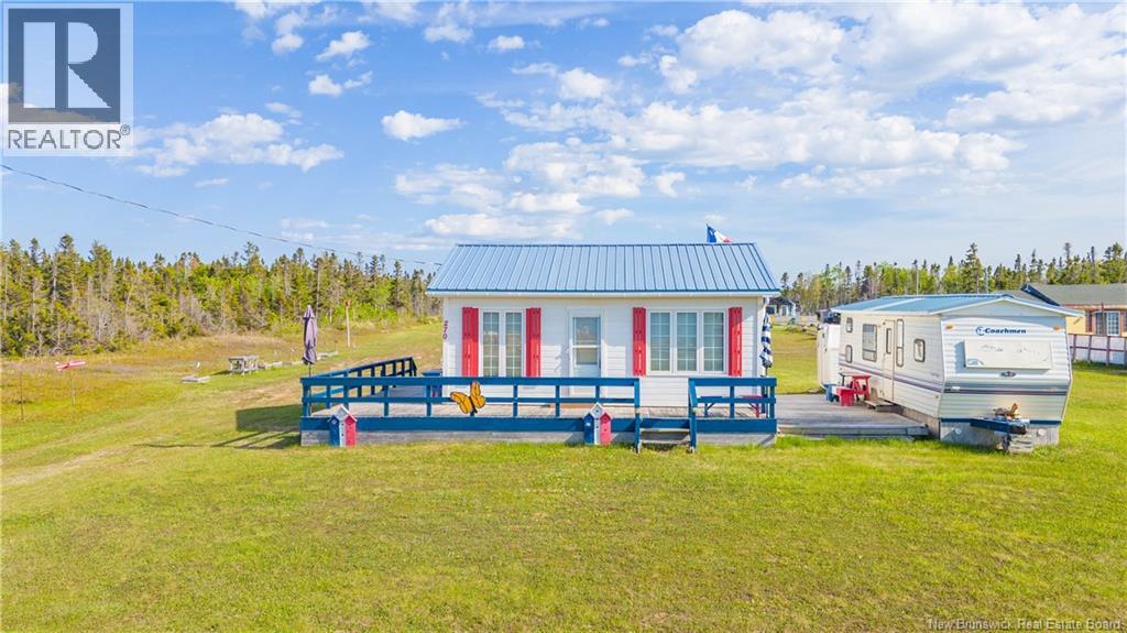 270 des Chalets Road - 1