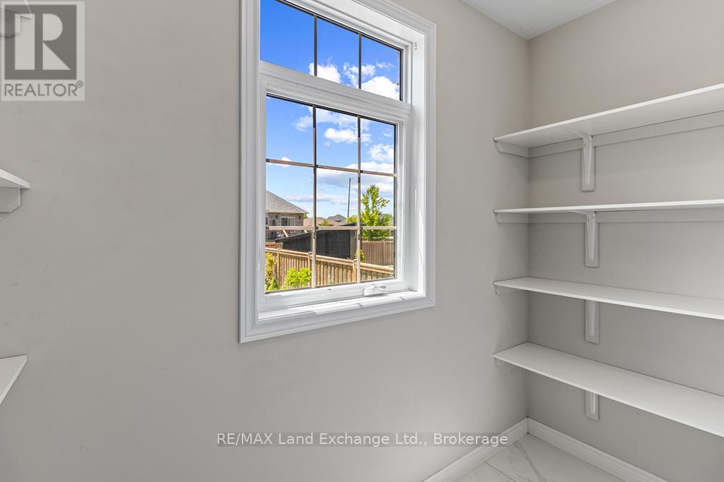 360 DEVONSHIRE ROAD - 17