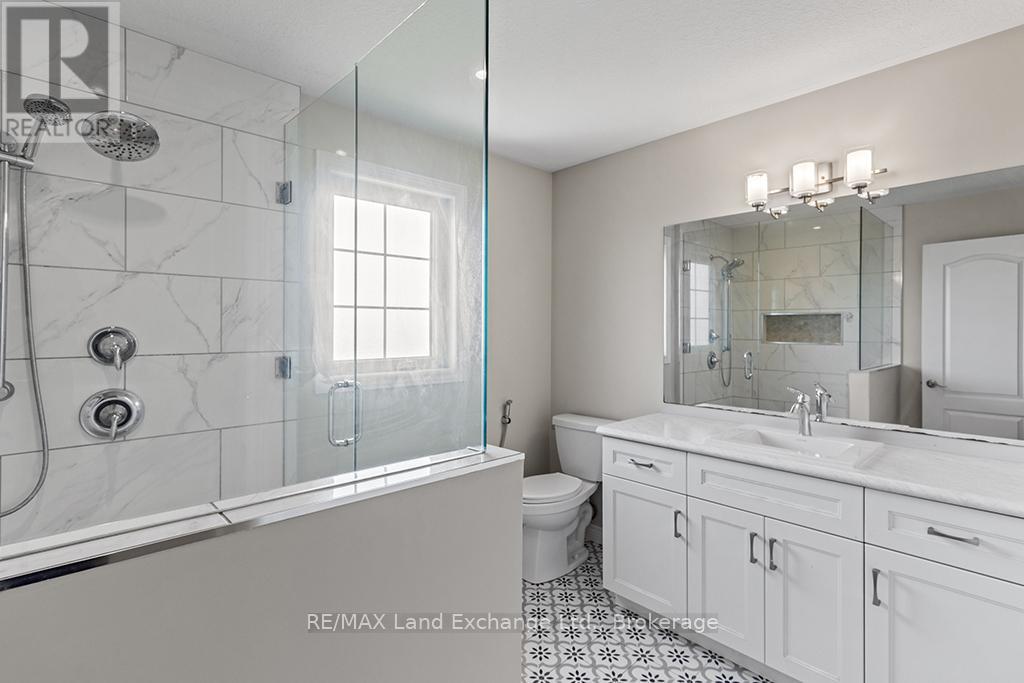 360 DEVONSHIRE ROAD - 23