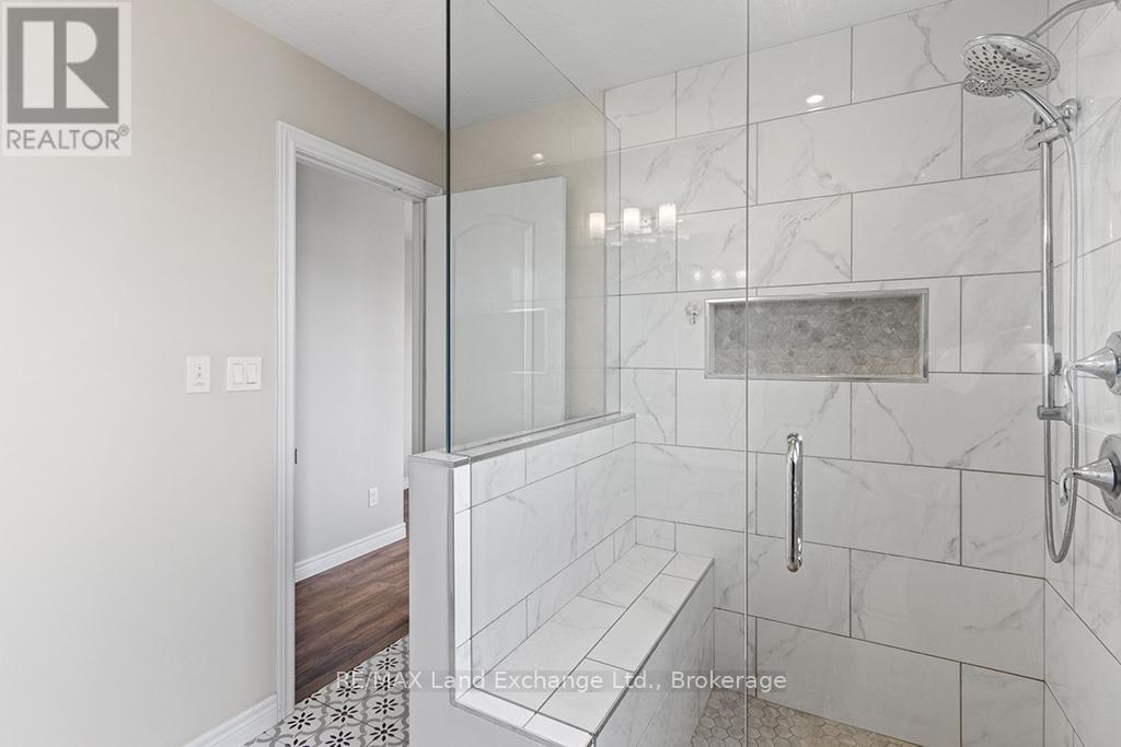 360 DEVONSHIRE ROAD - 24