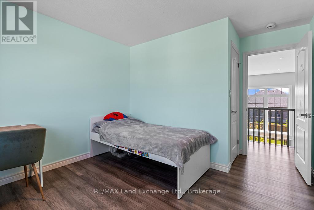 360 DEVONSHIRE ROAD - 26