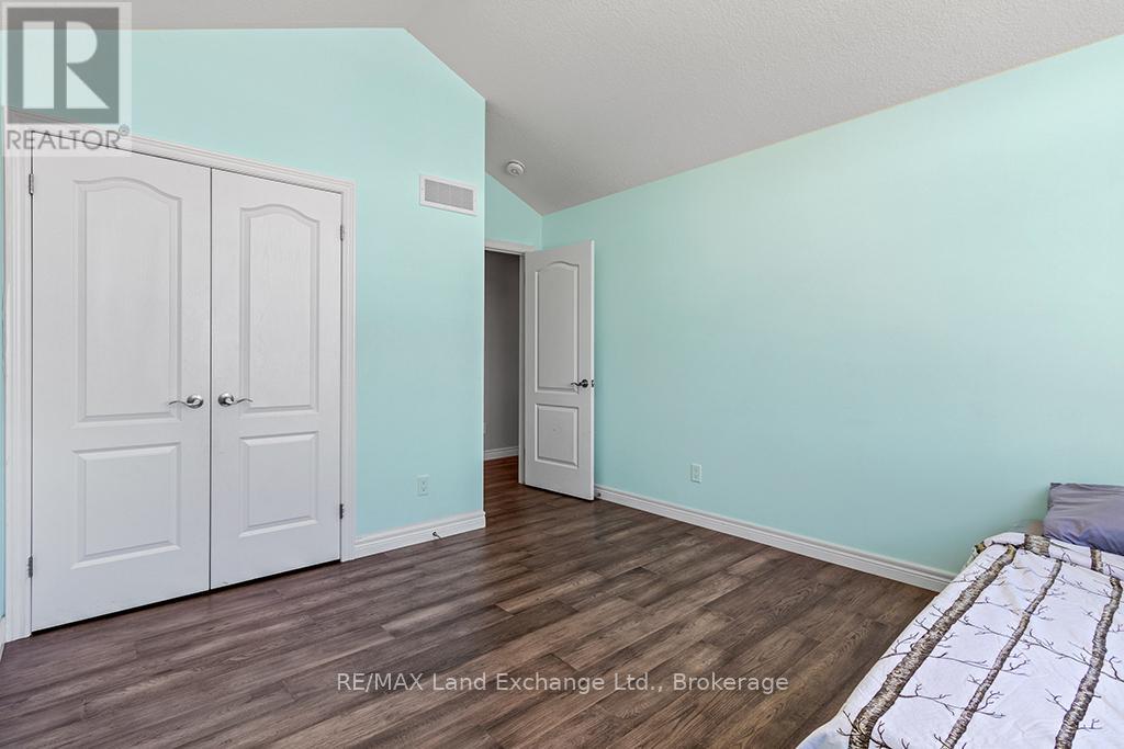 360 DEVONSHIRE ROAD - 28
