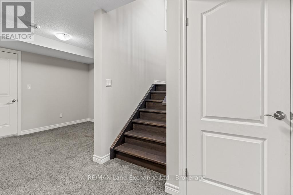 360 DEVONSHIRE ROAD - 34