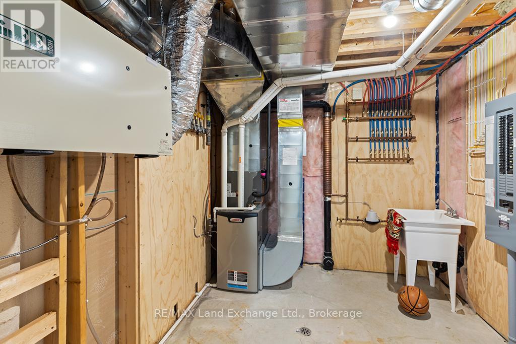 360 DEVONSHIRE ROAD - 37
