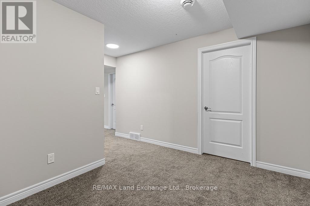 360 DEVONSHIRE ROAD - 38