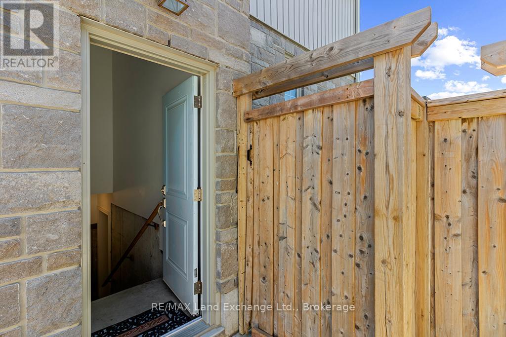 360 DEVONSHIRE ROAD - 39