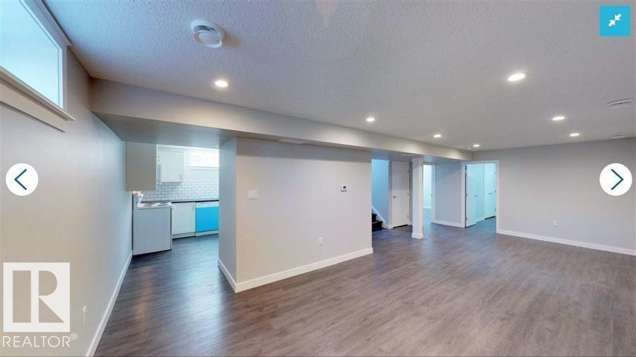 11227 40 AV NW - 37