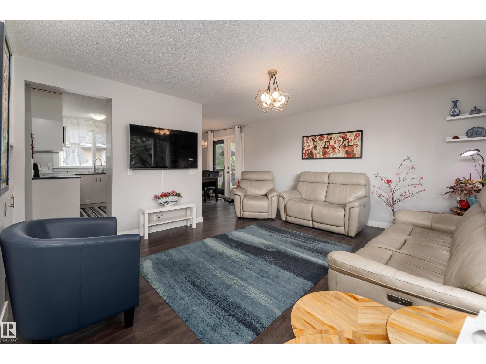 11227 40 AV NW - 7
