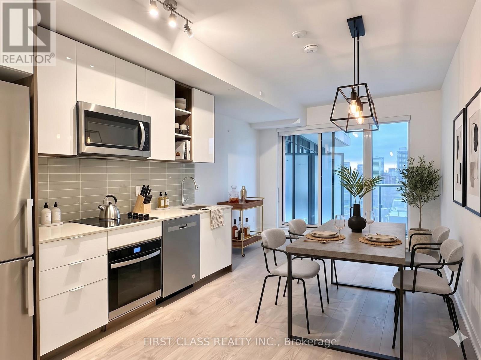 Listing photo of 820 - 543 RICHMOND STREET W