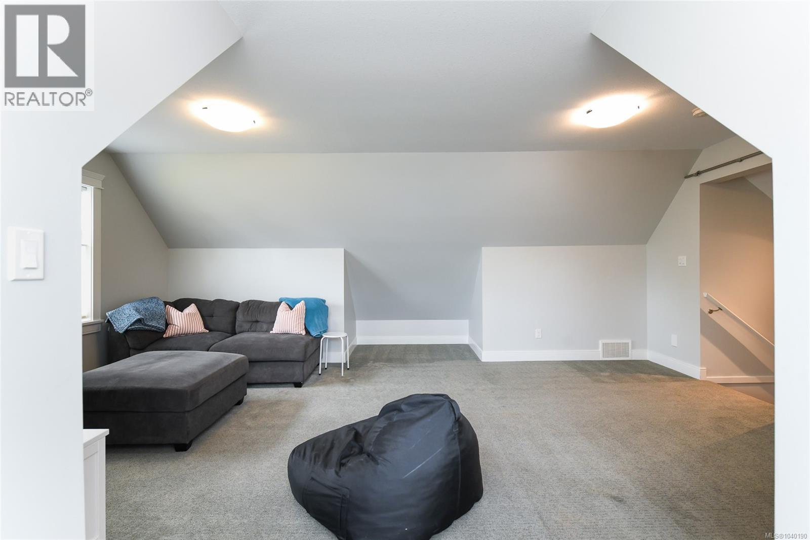 2241 Sussex Pl - 31