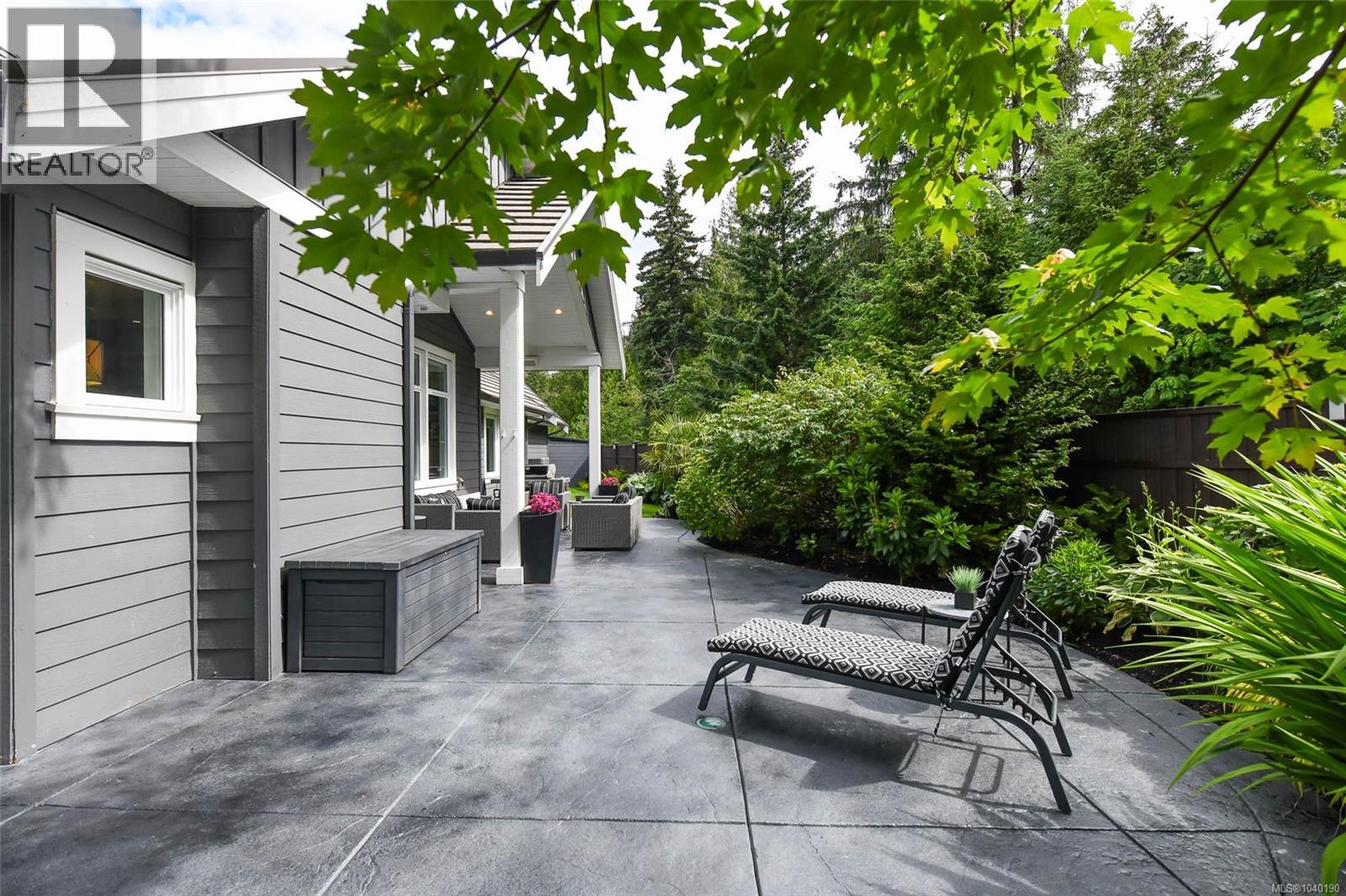 2241 Sussex Pl - 45