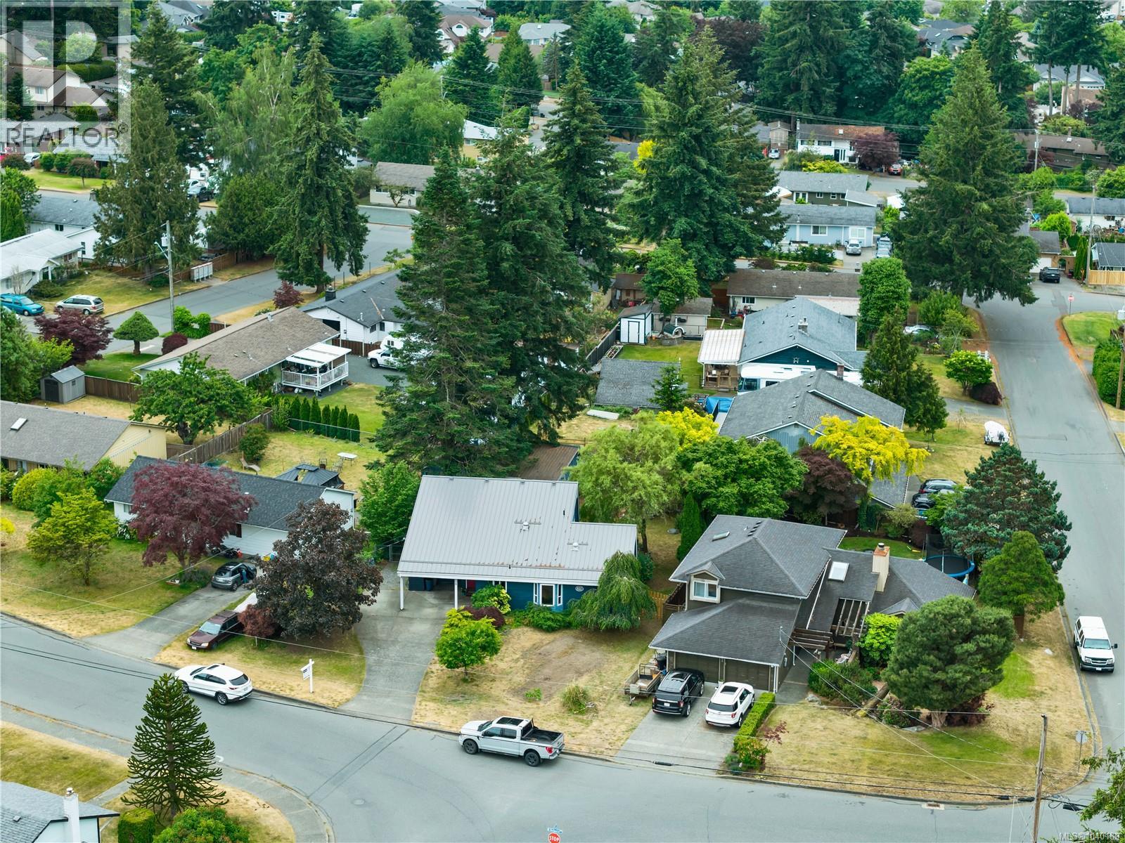 810 Shellbourne Blvd, Campbell River