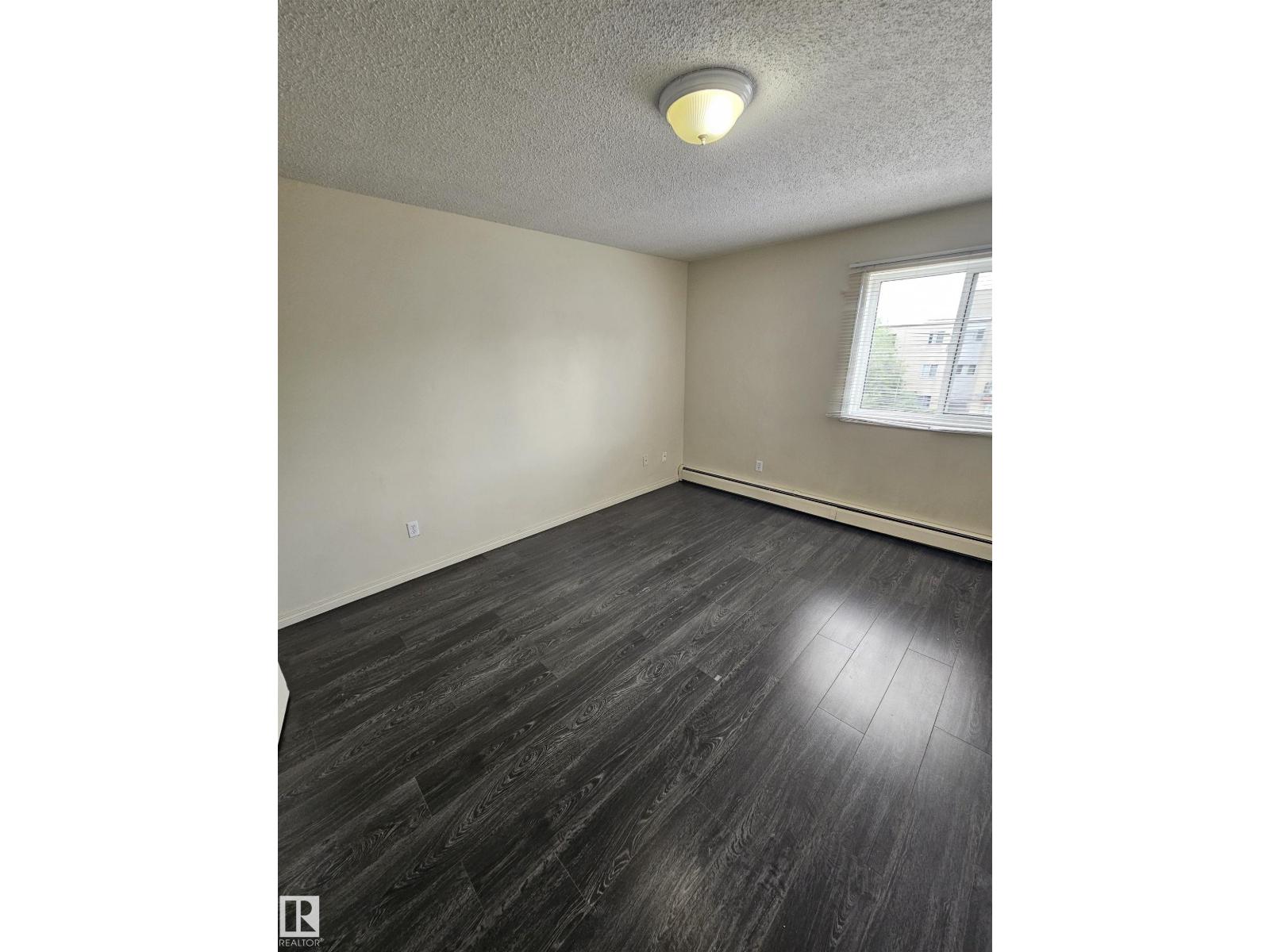#401 10615 110 Street NW - 10