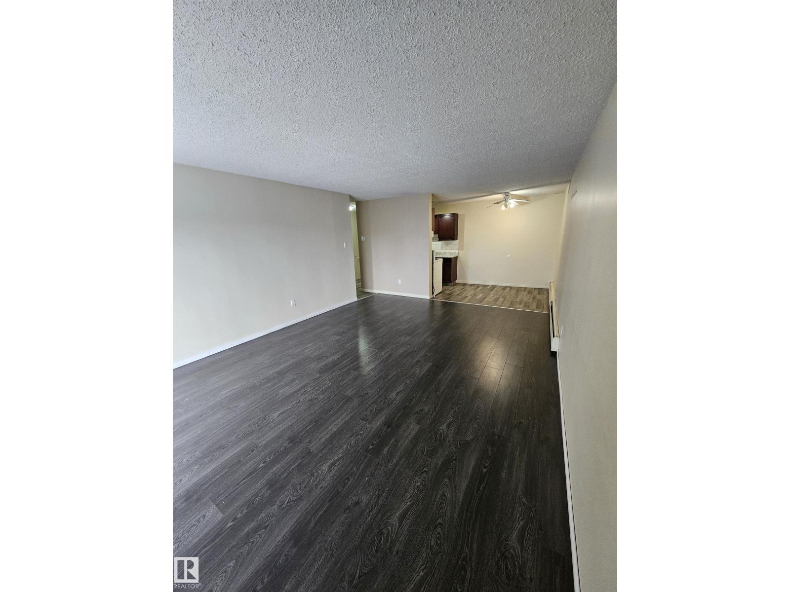 #401 10615 110 Street NW - 7